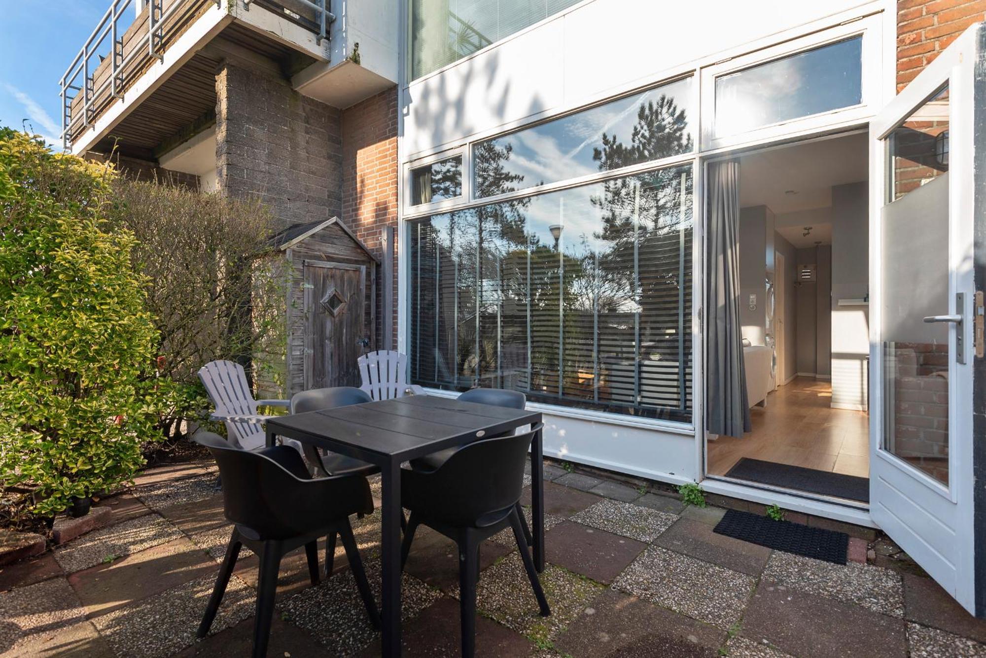 'T Schelpje With Free Parking Apartment Zandvoort Bagian luar foto