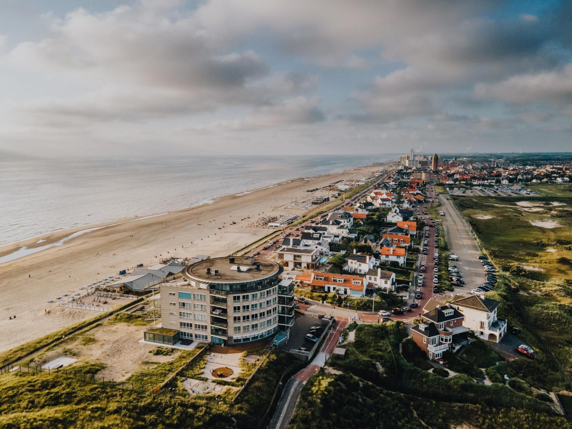 'T Schelpje With Free Parking Apartment Zandvoort Bagian luar foto
