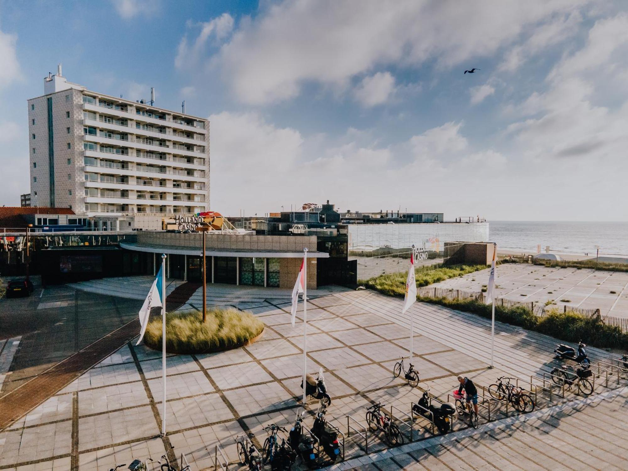 'T Schelpje With Free Parking Apartment Zandvoort Bagian luar foto