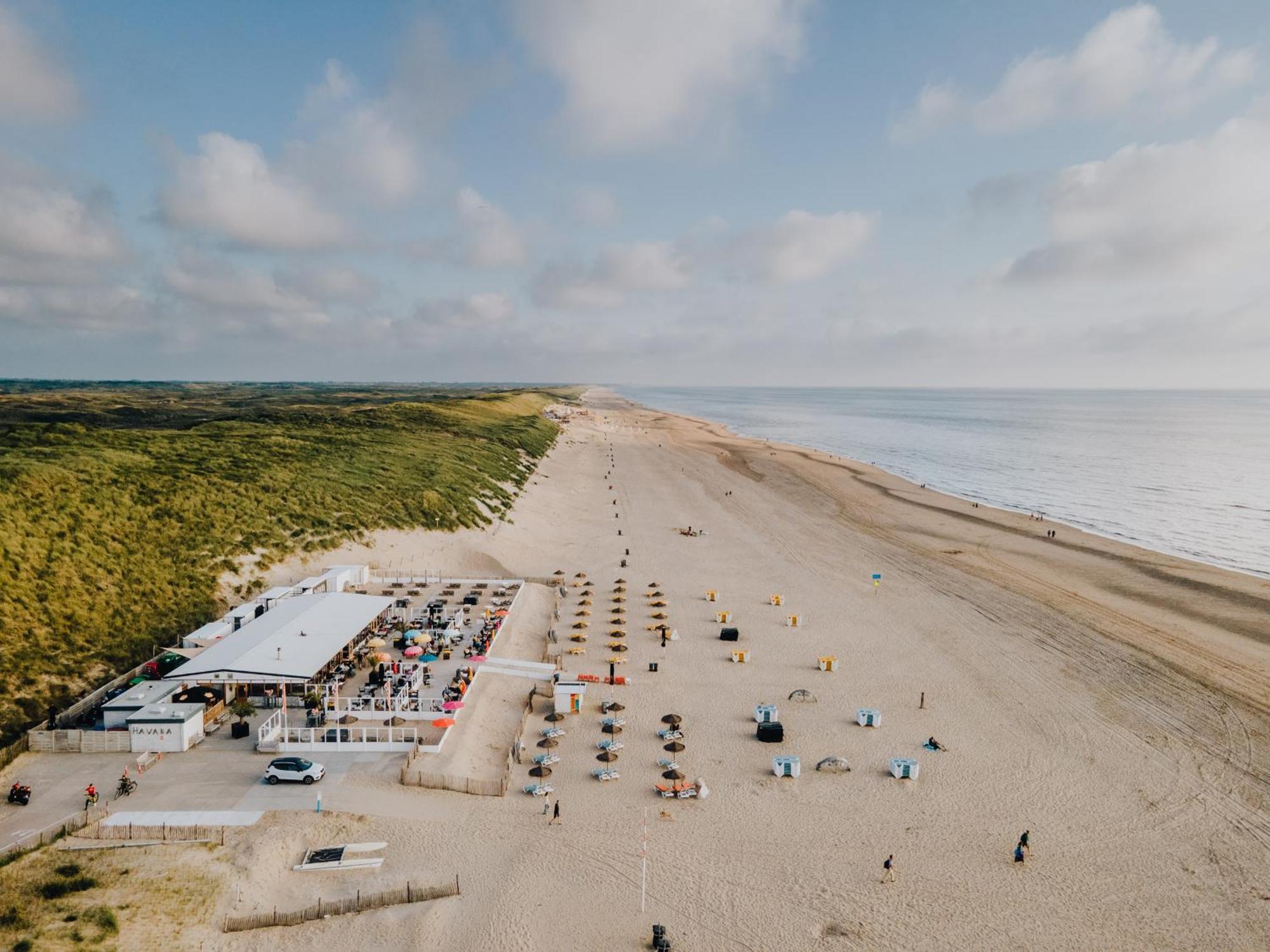 'T Schelpje With Free Parking Apartment Zandvoort Bagian luar foto