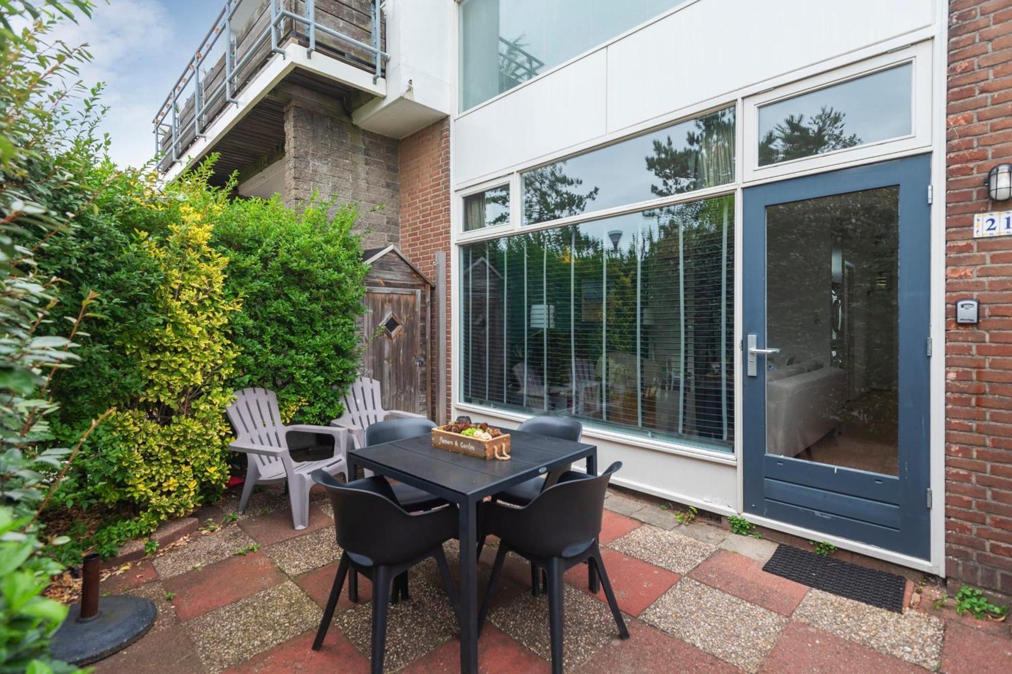 'T Schelpje With Free Parking Apartment Zandvoort Bagian luar foto